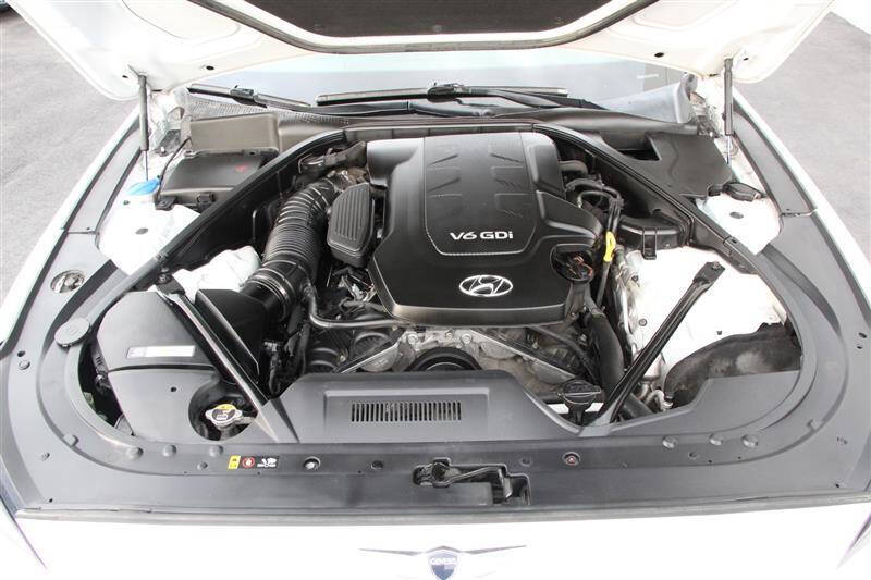 2015 Hyundai Genesis