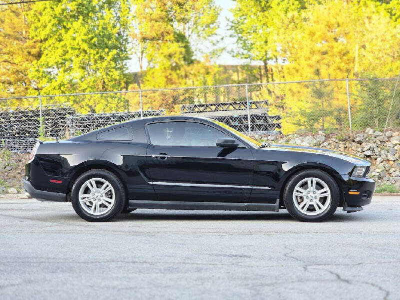 2012 Ford Mustang V6