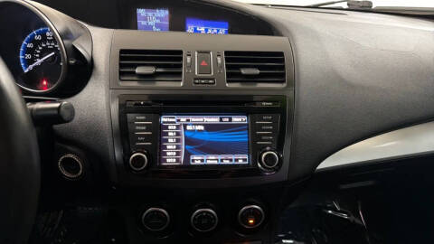 2013 Mazda MAZDA3