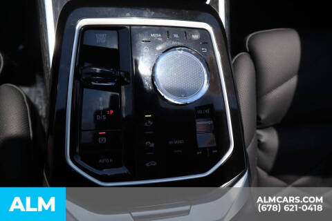 2025 BMW 7 Series 740i