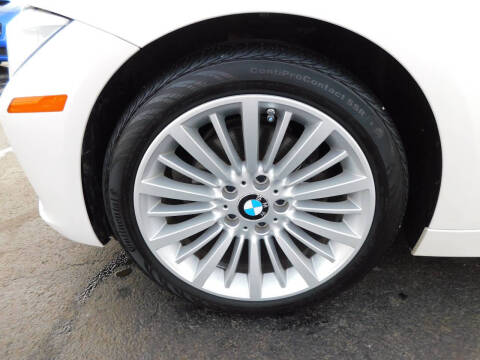 2015 BMW 3 Series 328i xDrive