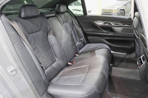 2022 BMW 7 Series 750i xDrive