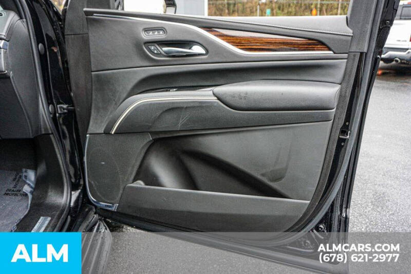 2022 Cadillac Escalade Premium Luxury