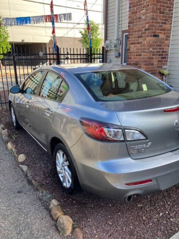 2013 Mazda Mazda3 Sedan