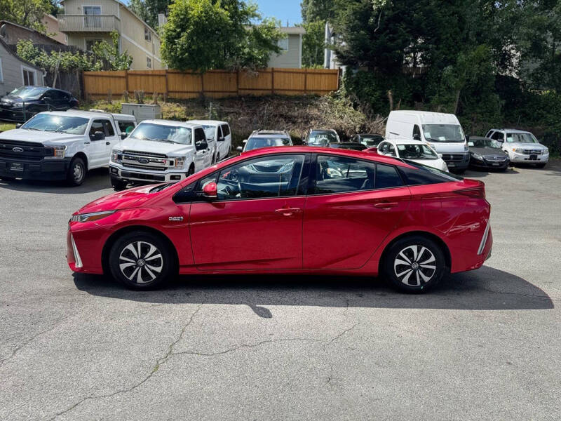2018 Toyota Prius Prime Plus
