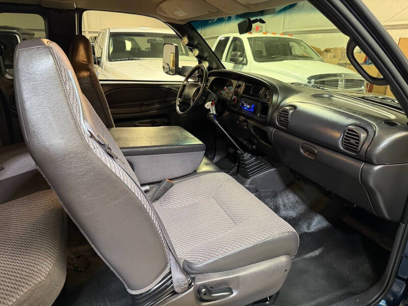 2002 Dodge Ram 2500 ST
