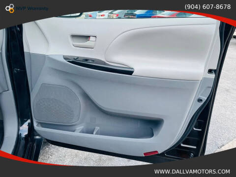 2014 Toyota Sienna