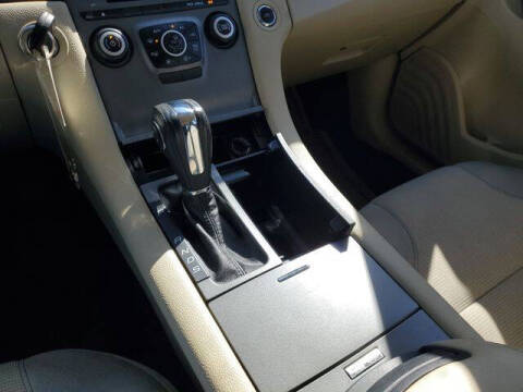 2014 Ford Taurus SEL