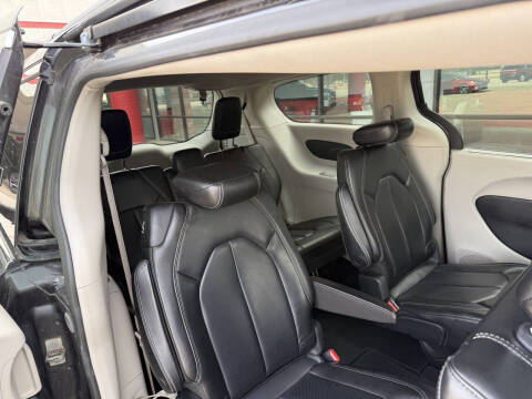 2021 Chrysler Voyager LXi