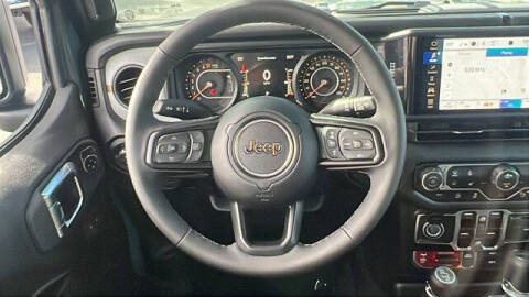 2025 Jeep Gladiator Willys