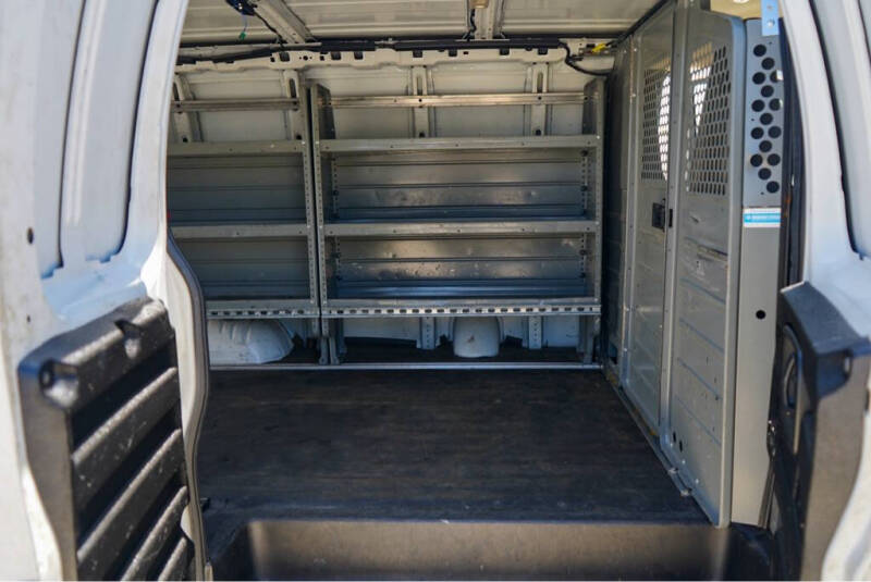 2017 Chevrolet Express 2500