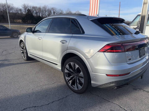 2025 Audi Q8 quattro Premium 55 TFSI