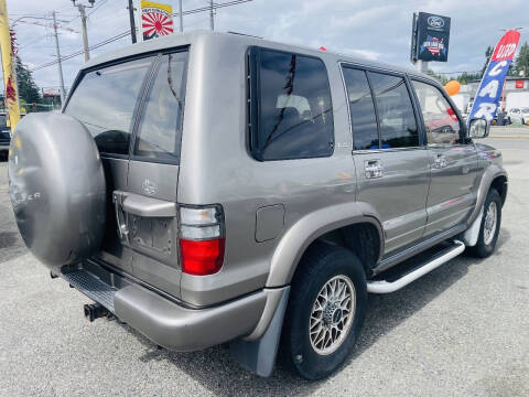 2000 Isuzu Trooper LS