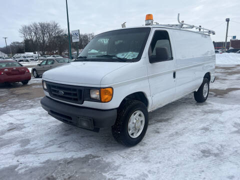 2007 Ford E-Series for sale at Peak Motors in Loves Park IL