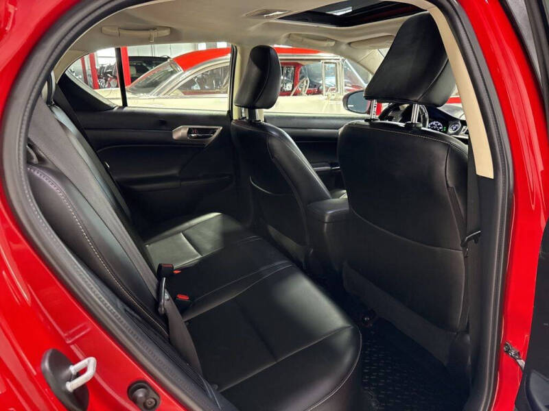 2017 Lexus CT 200h