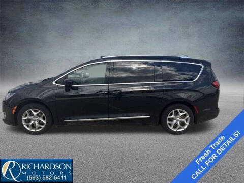 2019 Chrysler Pacifica Touring L Plus