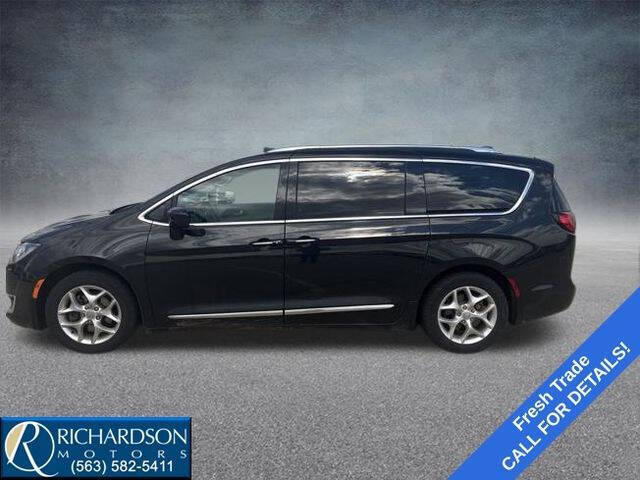 2019 Chrysler Pacifica Touring L Plus