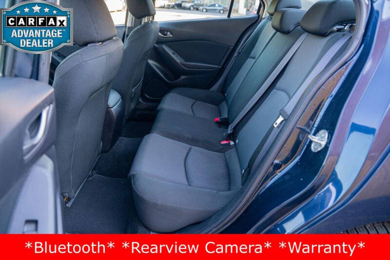 2016 Mazda MAZDA3 i Sport