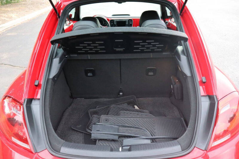 2016 Volkswagen Beetle 1.8T SE