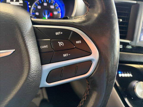 2020 Chrysler Pacifica Touring L