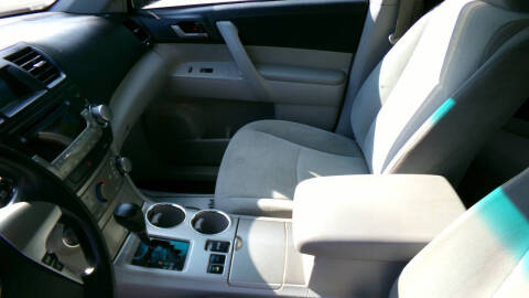 2012 Toyota Highlander SE