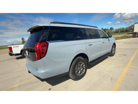 2026 Ford Expedition MAX Active