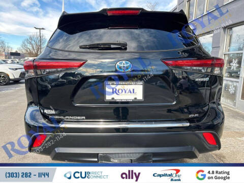 2023 Toyota Highlander Hybrid Bronze Edition