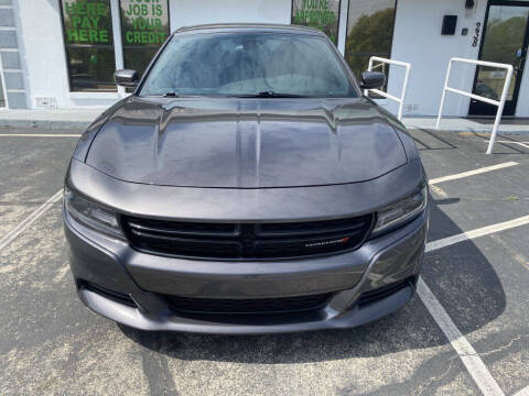 2019 Dodge Charger SXT
