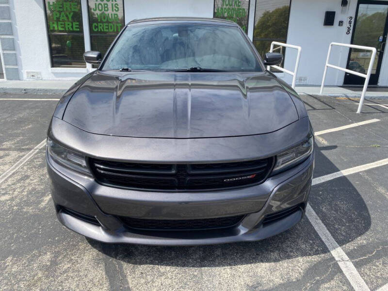 2019 Dodge Charger SXT