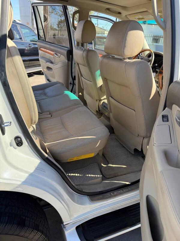 2004 Lexus GX 470