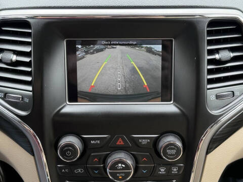 2021 Jeep Grand Cherokee Laredo E