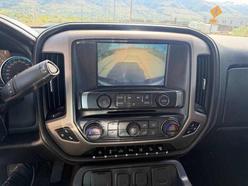 2018 GMC Sierra 3500HD Denali