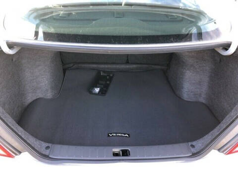 2019 Nissan Versa SV