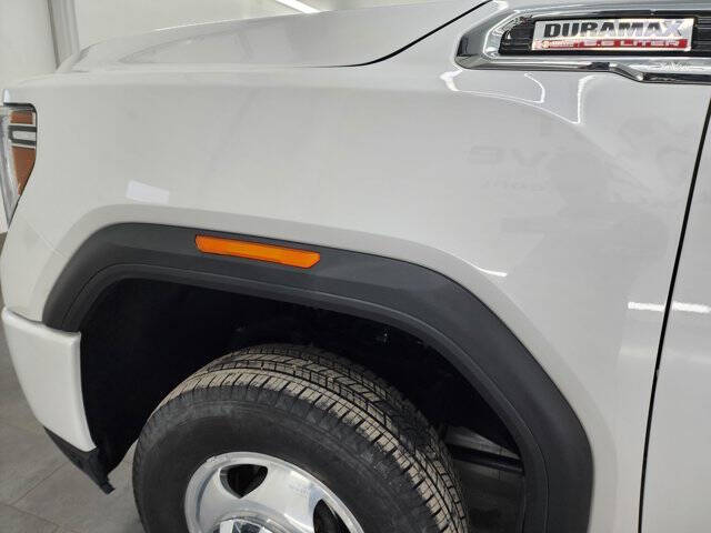 2023 GMC Sierra 3500HD