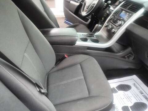 2012 Ford Edge SE