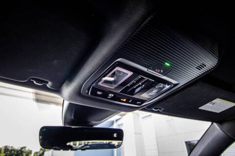 2024 Volkswagen Atlas Cross Sport SEL R-Line 4Motion