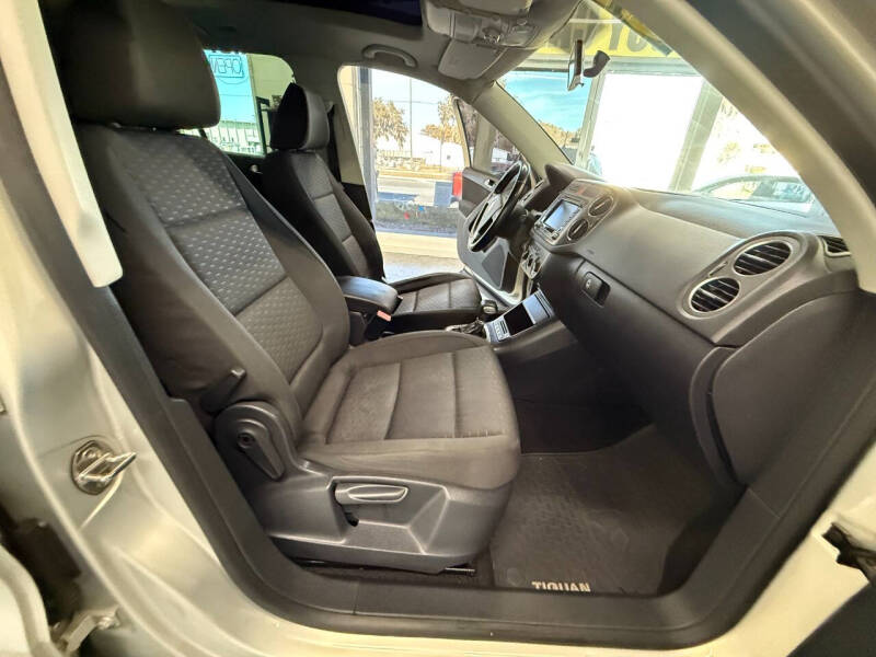 2009 Volkswagen Tiguan SE