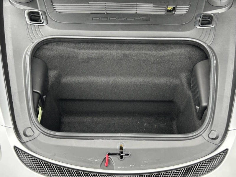 2025 Porsche 718 Boxster Spyder RS