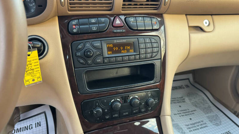 2004 Mercedes-Benz C-Class C 240 4MATIC