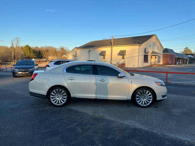 2014 Lincoln MKS Base photo 7