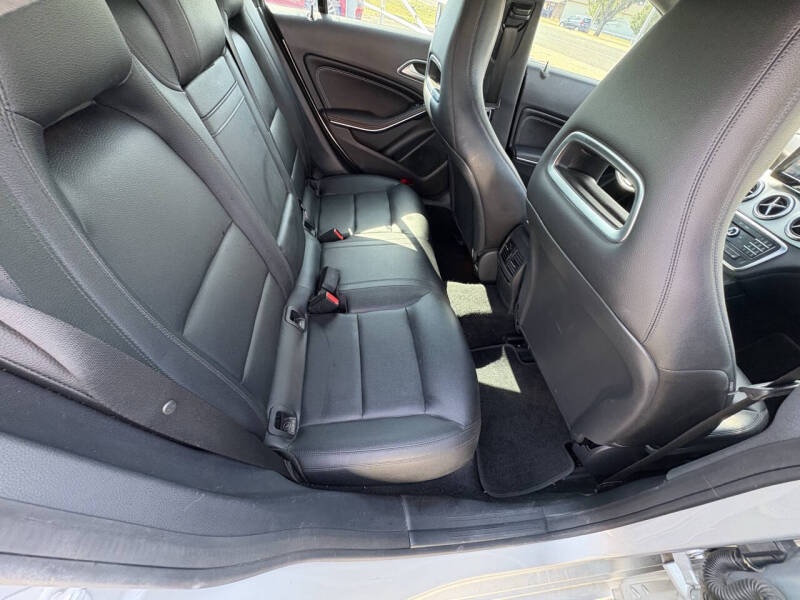 2015 Mercedes-Benz CLA CLA 250