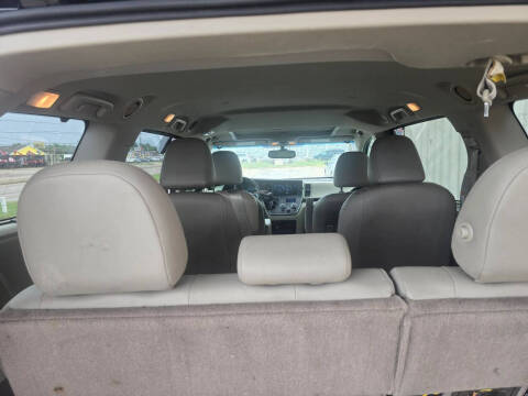 2015 Toyota Sienna
