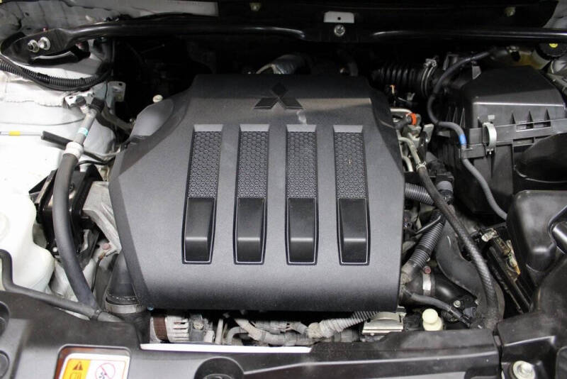 2020 Mitsubishi Eclipse Cross ES