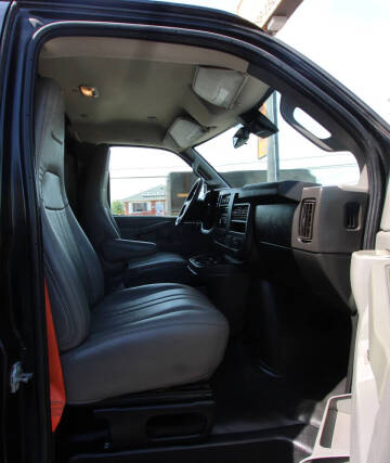 2019 Chevrolet Express 2500