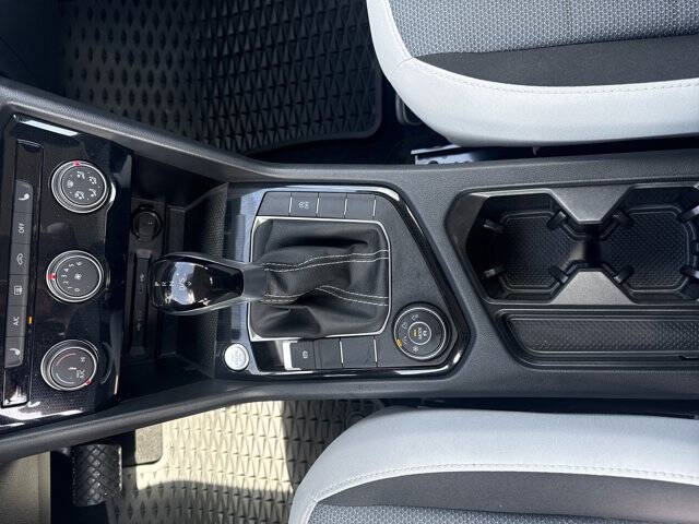 2025 Volkswagen Taos S 4Motion