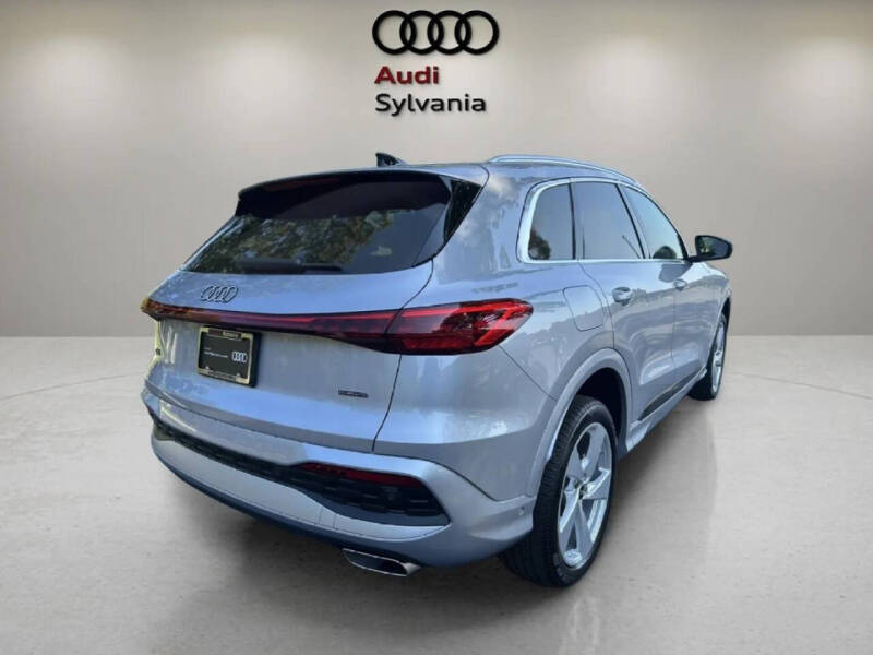 2025 Audi Q5 quattro Premium Plus TFSI