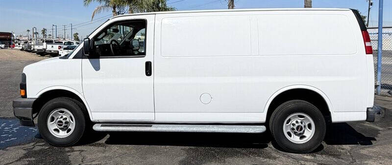 2017 GMC Savana 2500