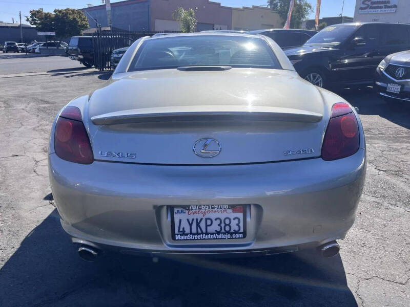 2002 Lexus SC 430