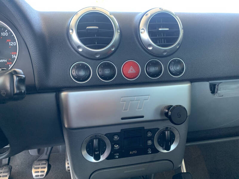 2000 Audi TT