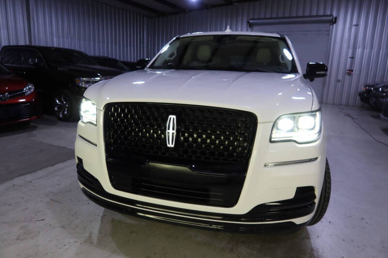 2022 Lincoln Navigator Black Label